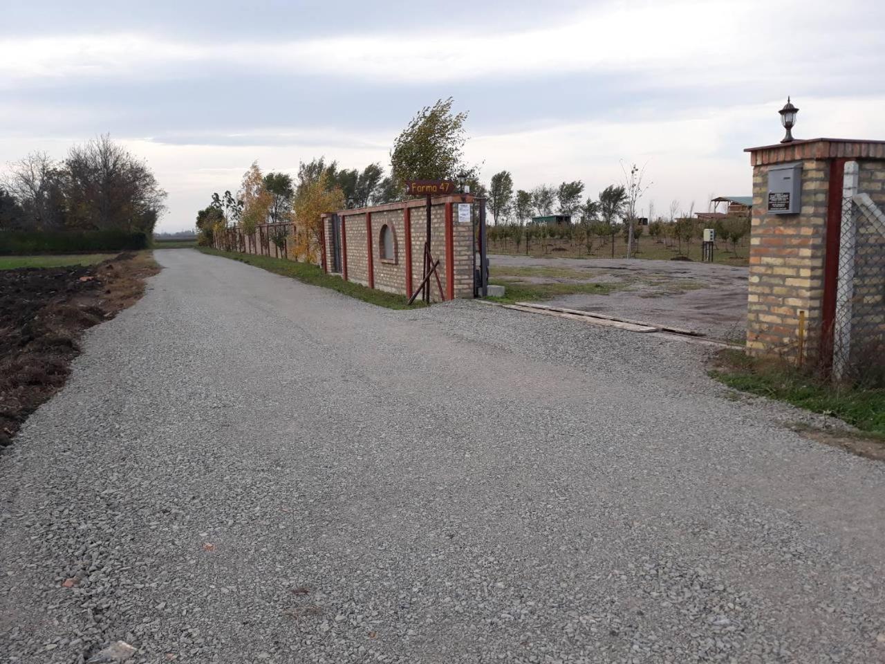 Salas Farma 47-Miris Dunja Cenej Exterior foto